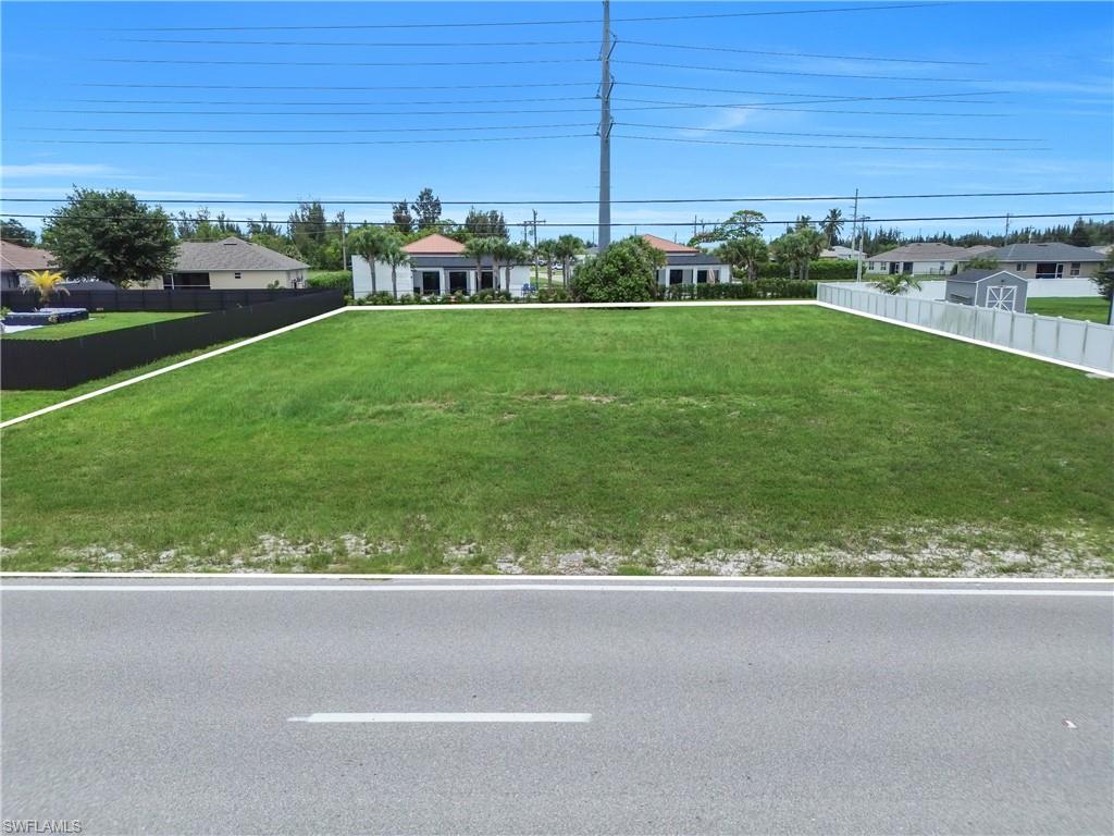 CAPE CORAL - Land