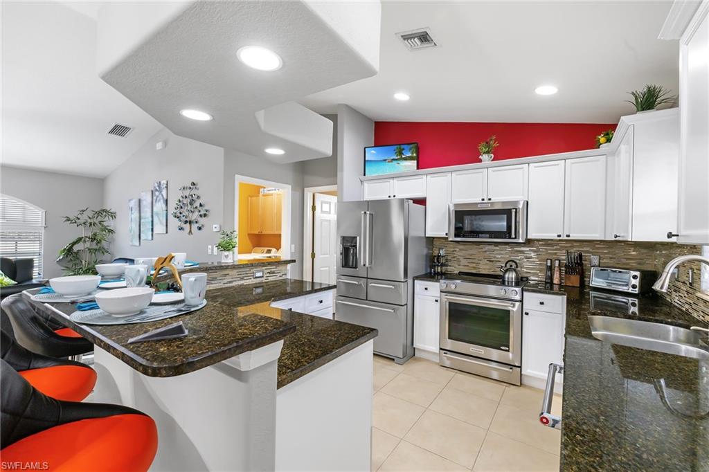 CAPE CORAL - Residential Lease