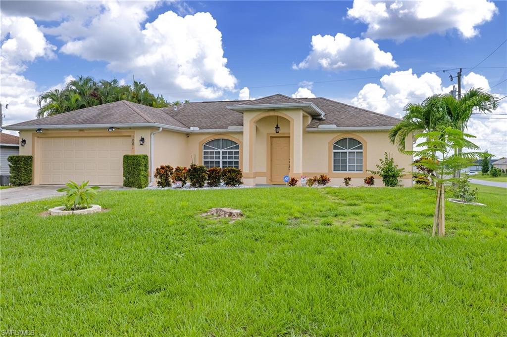 CAPE CORAL - Residential Lease