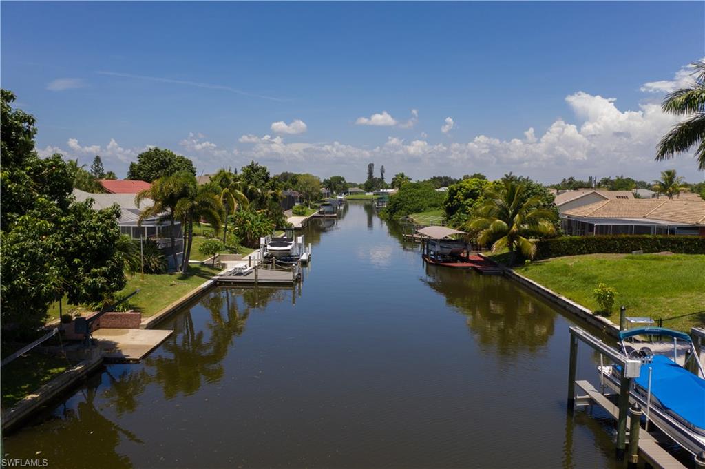 VIP - VERY IMPORTANT PARCEL! This is a direct access lot that does not require flood insurance. With flood insurance rates having increased, this is a great place to build your new home.
The seawall has been inspected by Williamson Brothers. Thackeray Canal is a very short ride to the River via Chantrey Canal. Take a drive by and look at the possibilities.
A burrowing owl has just begun to burrow near the street. Florida Fish and Wildlife can provide information on regulations for building on a lot with burrowing owls.