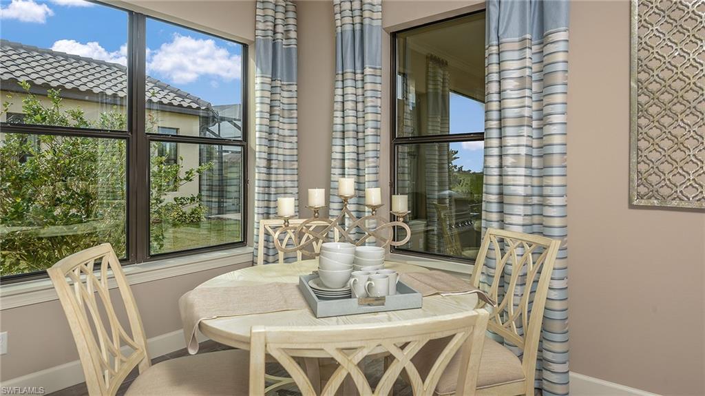 PEBBLE POINTE - Residential