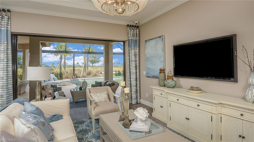 PEBBLE POINTE - Residential