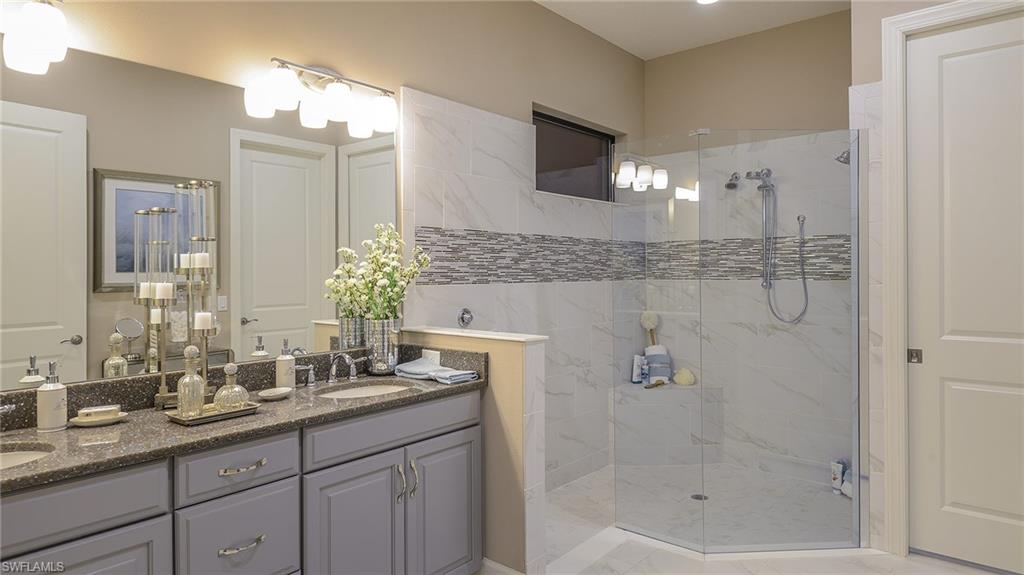 PEBBLE POINTE - Residential