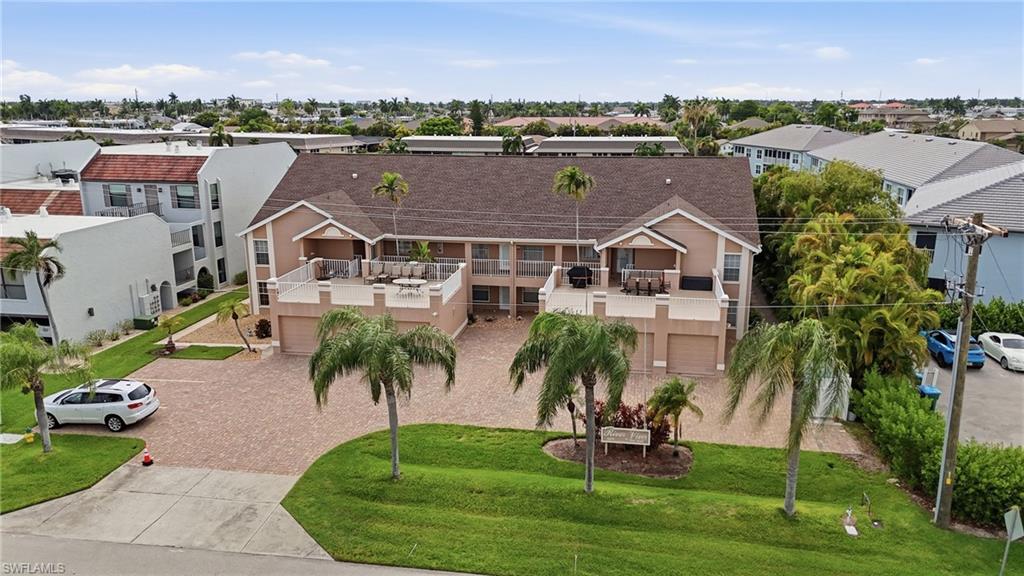 RIVER VIEW OF CAPE CORAL - Residential