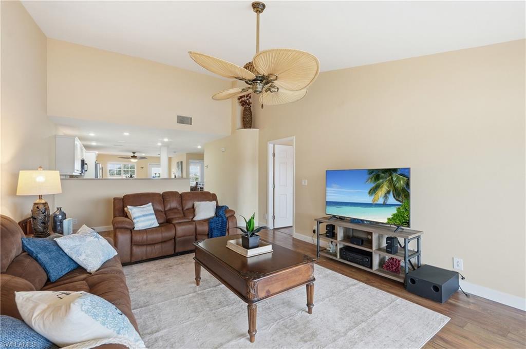 RIVER VIEW OF CAPE CORAL - Residential