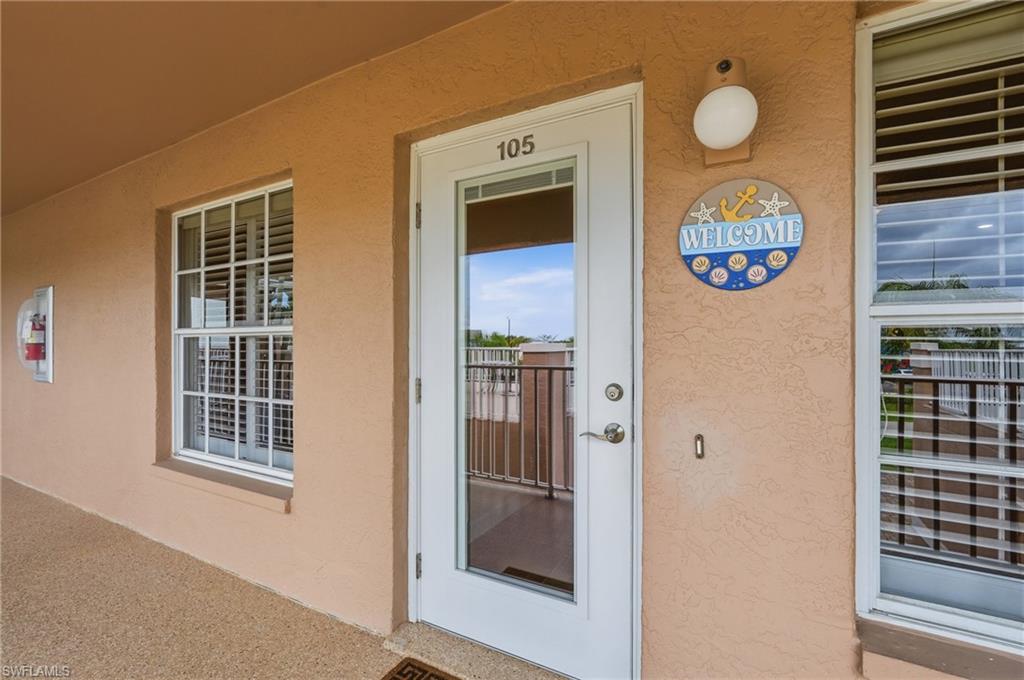 RIVER VIEW OF CAPE CORAL - Residential