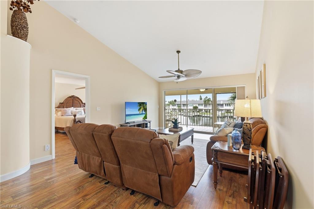 RIVER VIEW OF CAPE CORAL - Residential