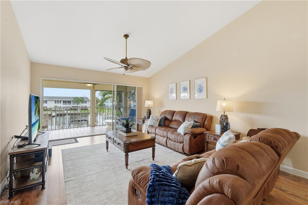 RIVER VIEW OF CAPE CORAL - Residential