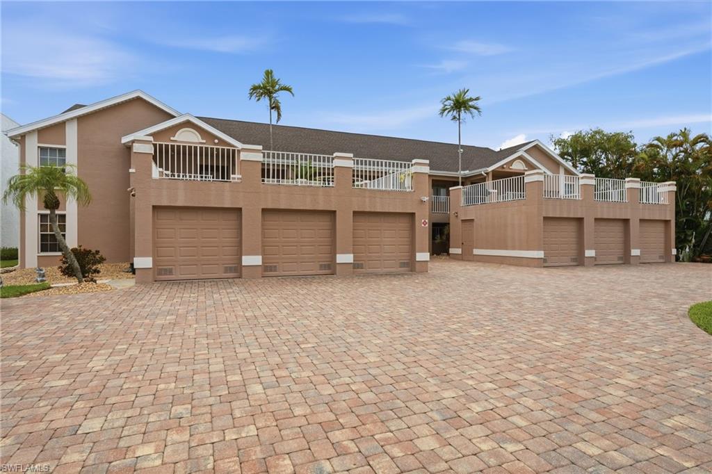 RIVER VIEW OF CAPE CORAL - Residential