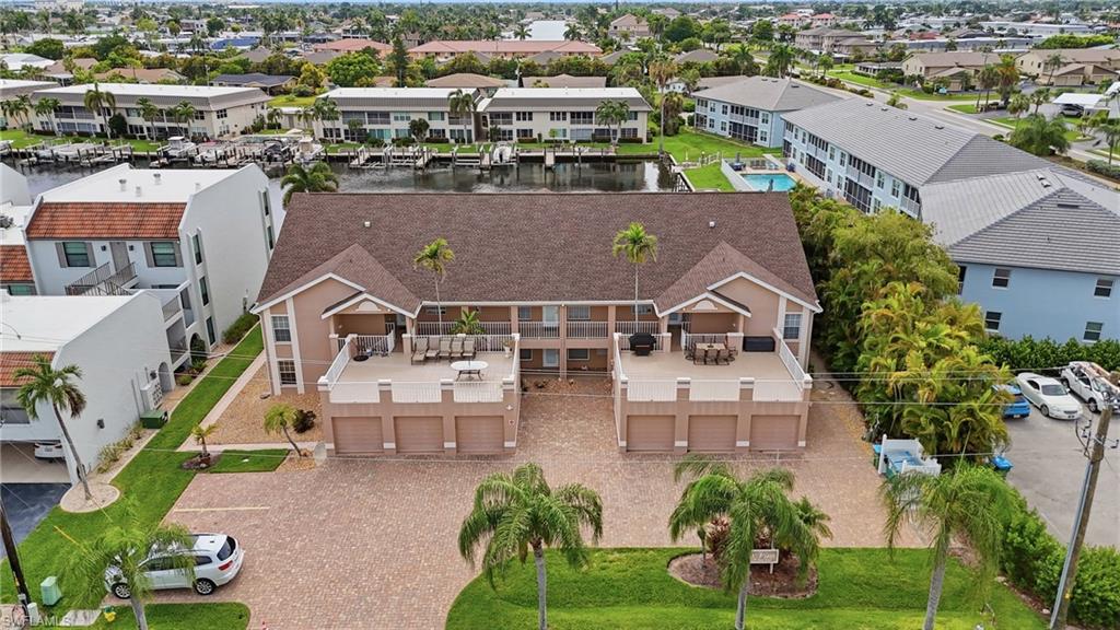RIVER VIEW OF CAPE CORAL - Residential