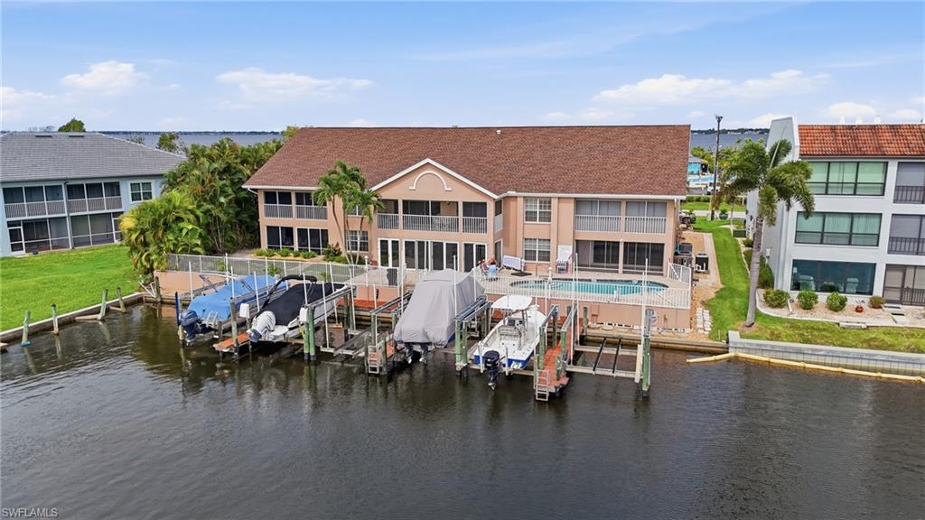 RIVER VIEW OF CAPE CORAL - Residential