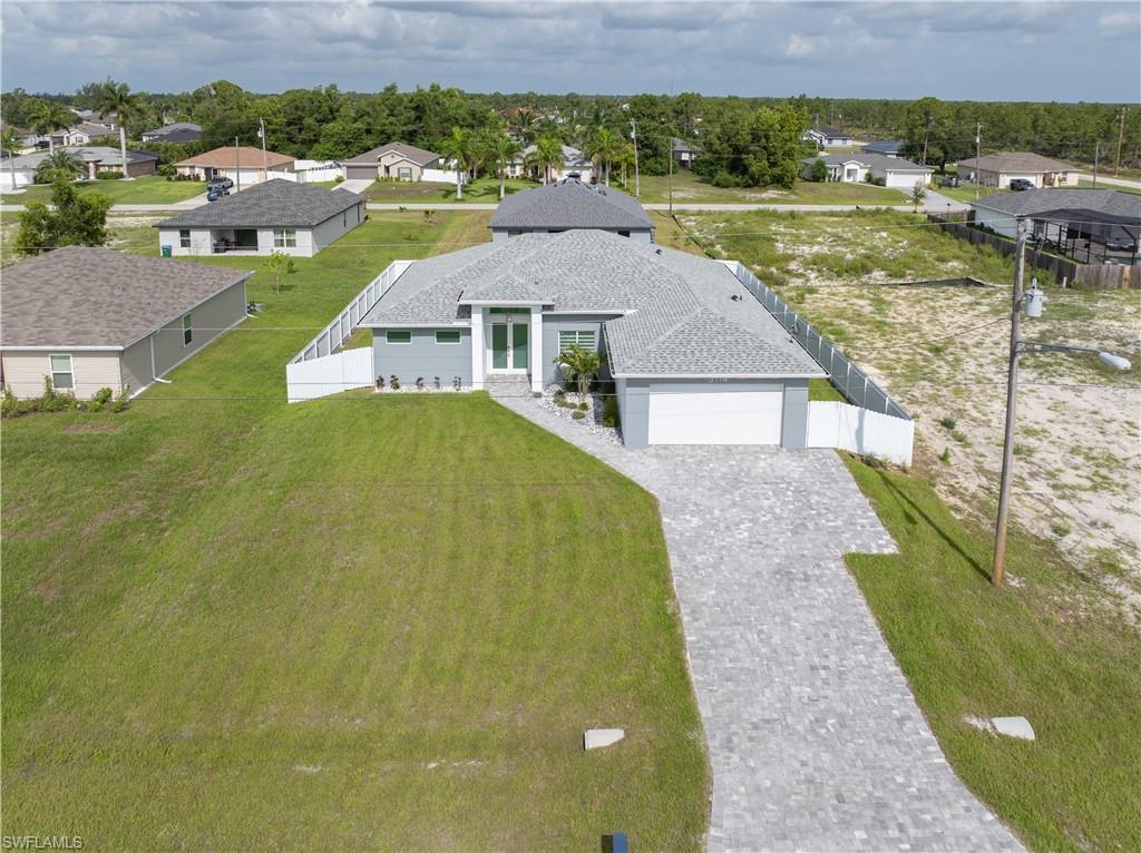 CAPE CORAL - Residential
