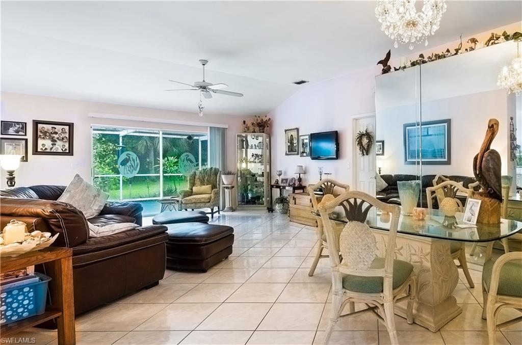 FOUNTAIN LAKES - Residential