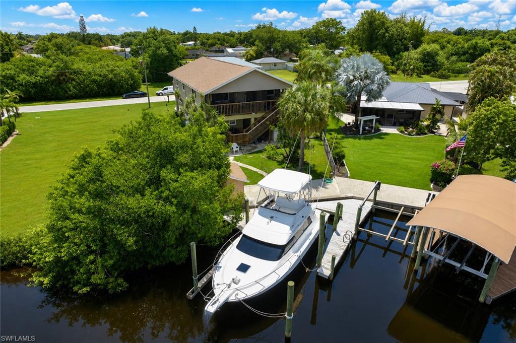 FORT MYERS SHORES - Residential