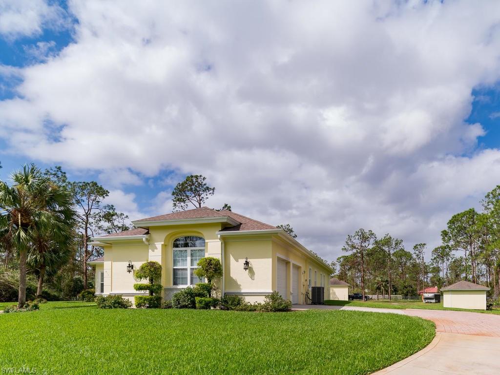 GOLDEN GATE ESTATES - Residential
