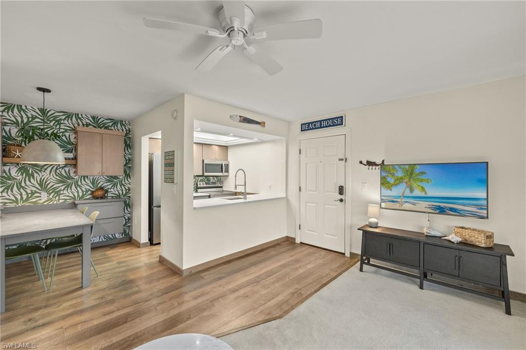 SANIBEL MOORINGS CONDO - Residential