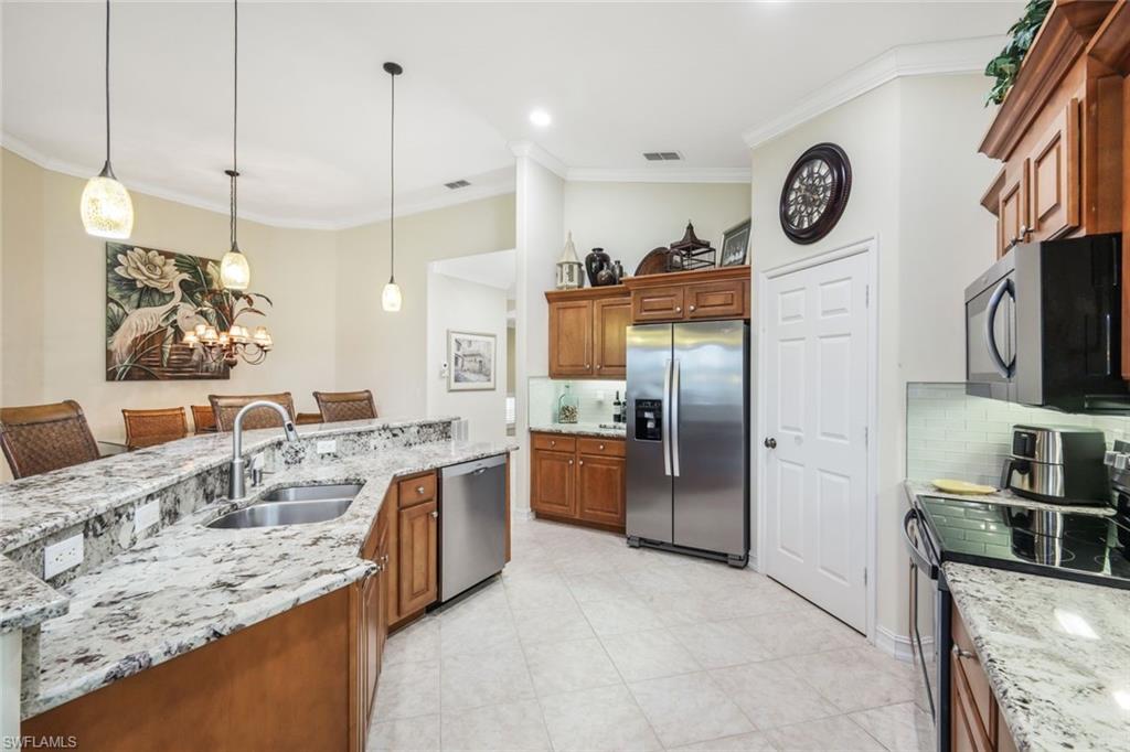OAK RUN - Residential