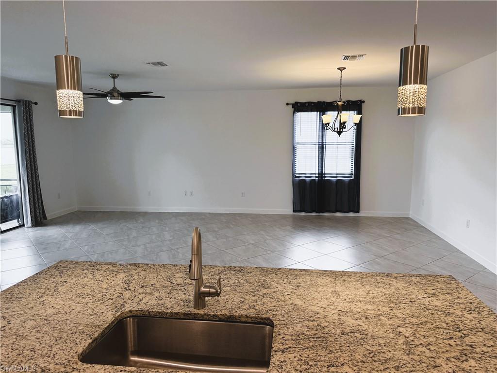 TIMBER CREEK - Residential Lease