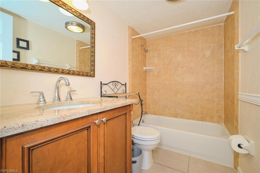 REGENCY CONDO - Residential