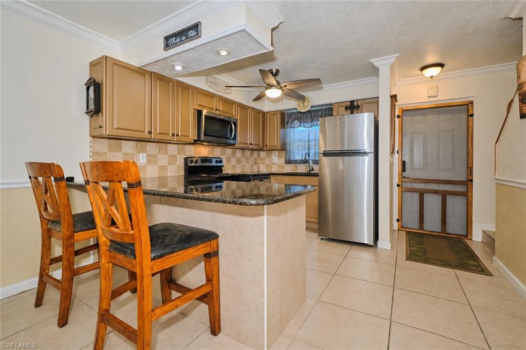 REGENCY CONDO - Residential