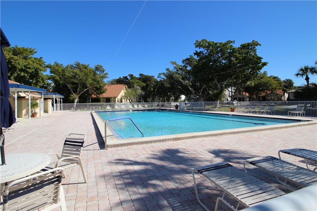 ISLES OF CALOOSA YACHT + RACQUET CLUB - Residential