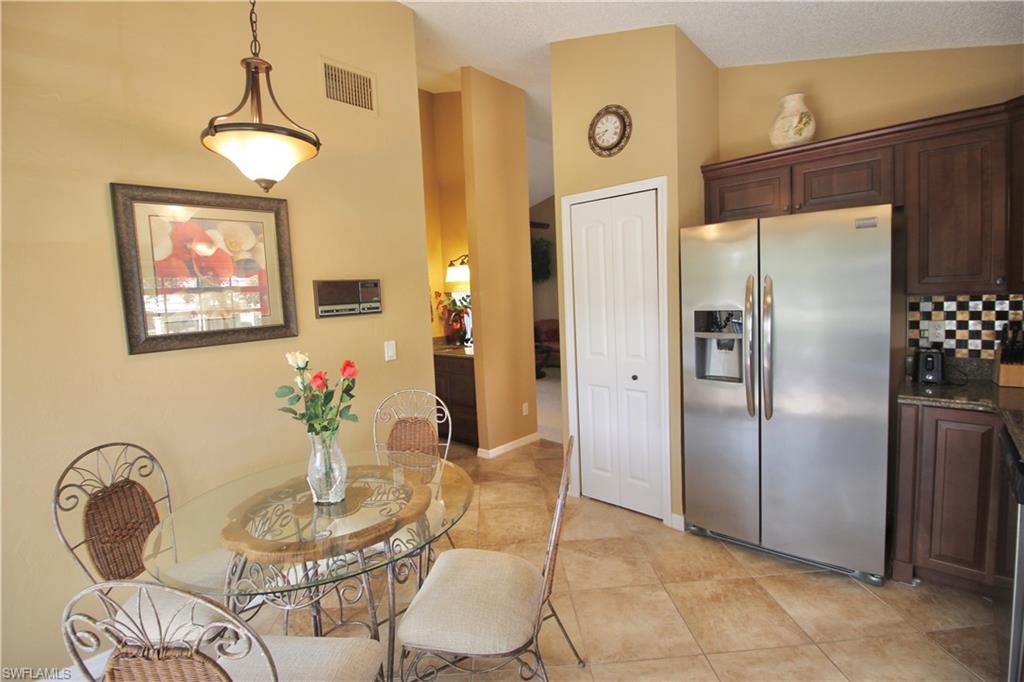 ISLES OF CALOOSA YACHT + RACQUET CLUB - Residential