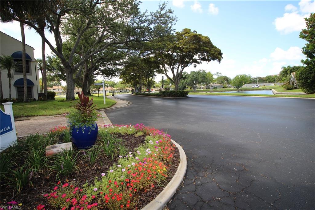 ISLES OF CALOOSA YACHT + RACQUET CLUB - Residential