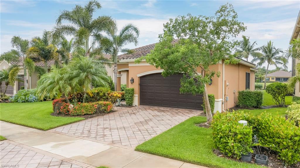 RIVERSTONE - Residential