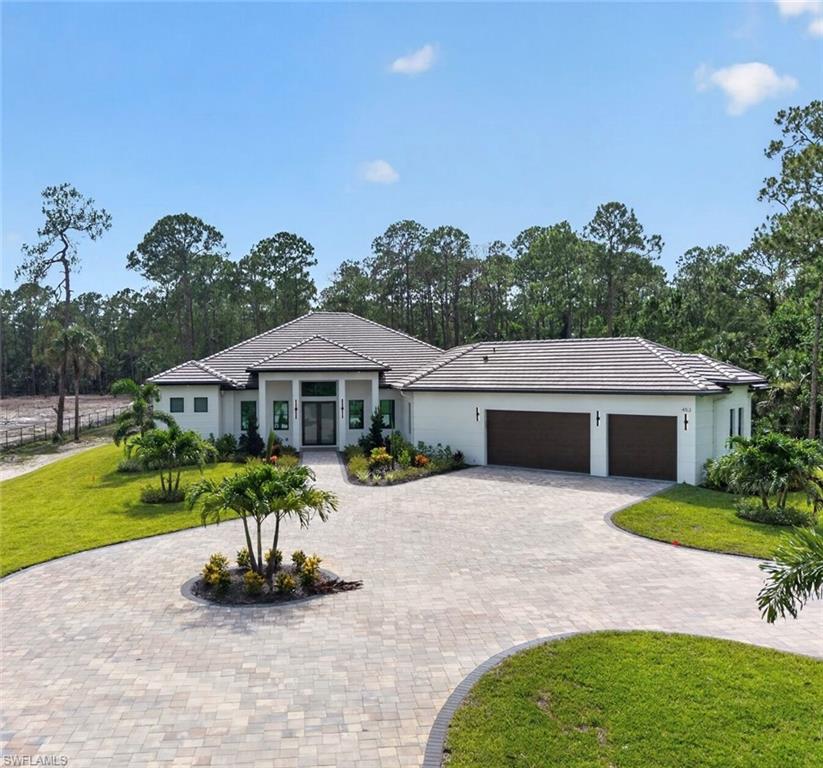 GOLDEN GATE ESTATES - Residential