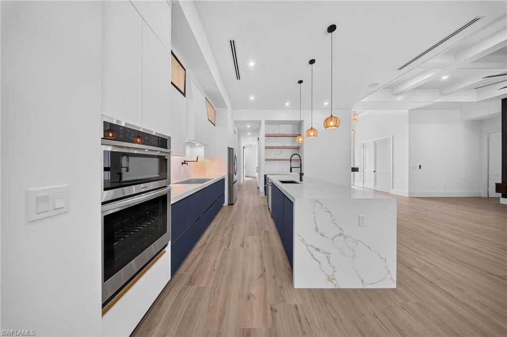 GOLDEN GATE ESTATES - Residential