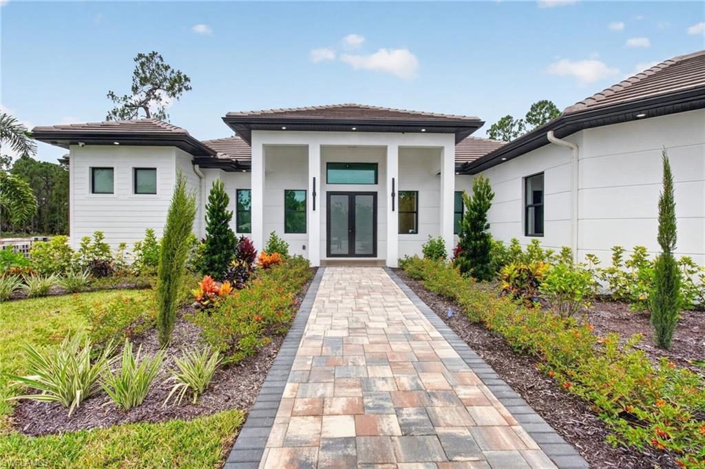 GOLDEN GATE ESTATES - Residential