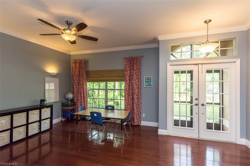 GOLDEN GATE ESTATES - Residential