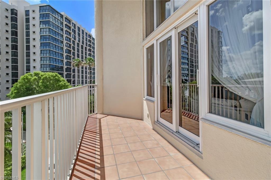 SAVOY - Residential Lease
