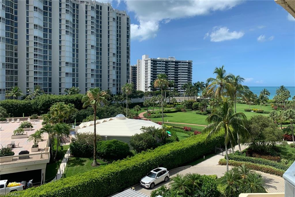 SAVOY - Residential Lease
