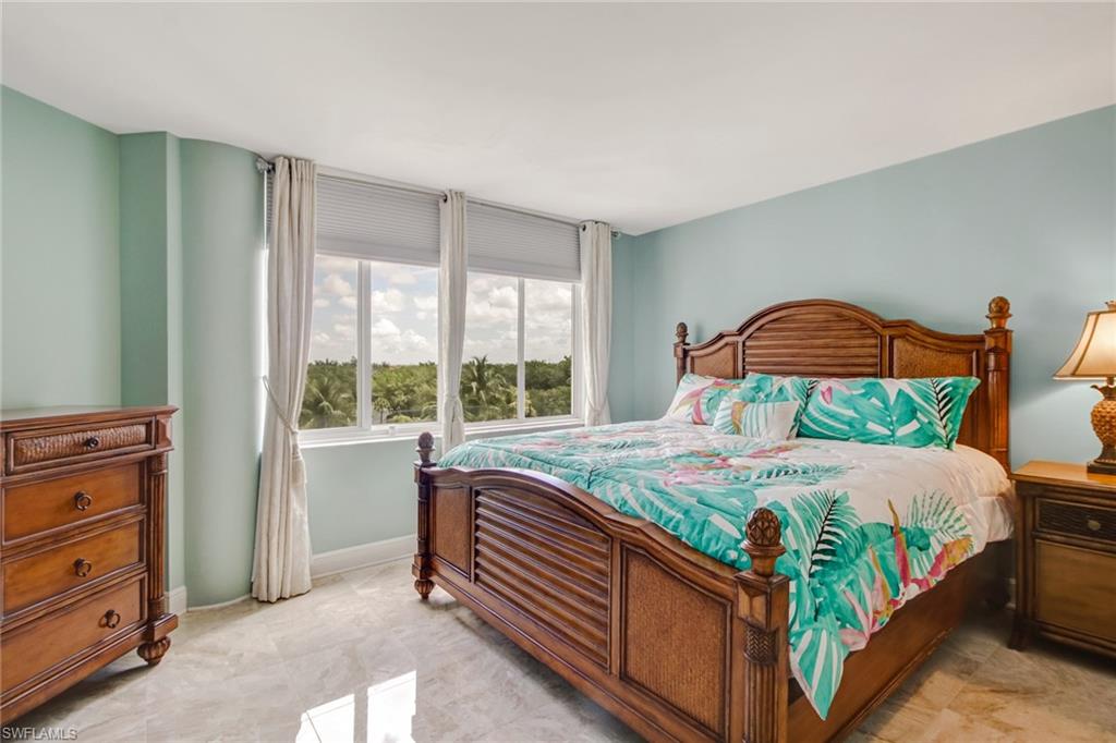 SAVOY - Residential Lease