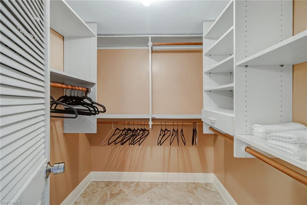 SAVOY - Residential Lease