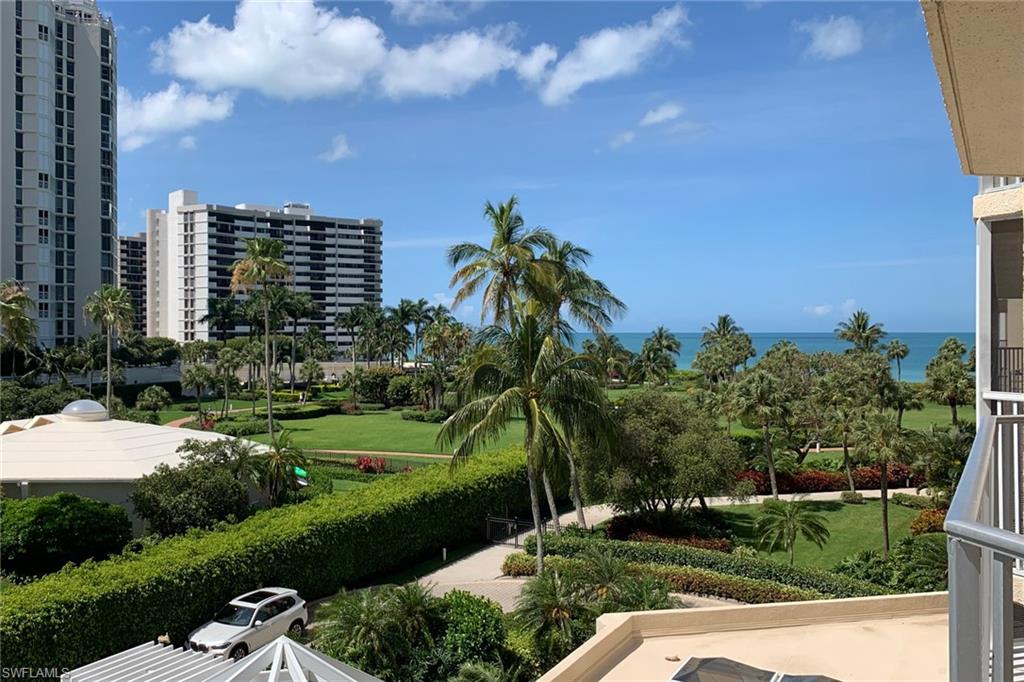 SAVOY - Residential Lease