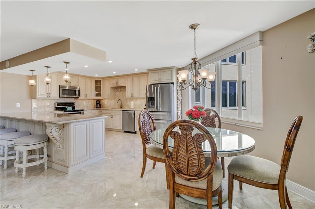 SAVOY - Residential Lease