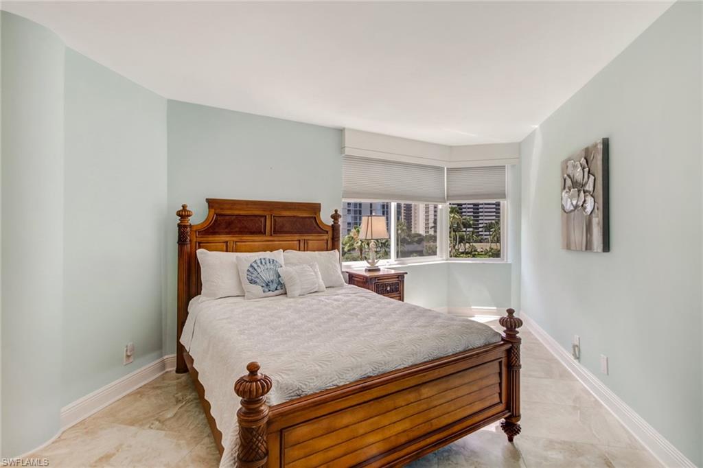 SAVOY - Residential Lease