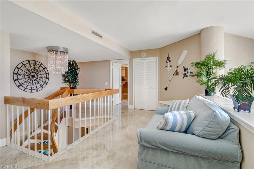SAVOY - Residential Lease