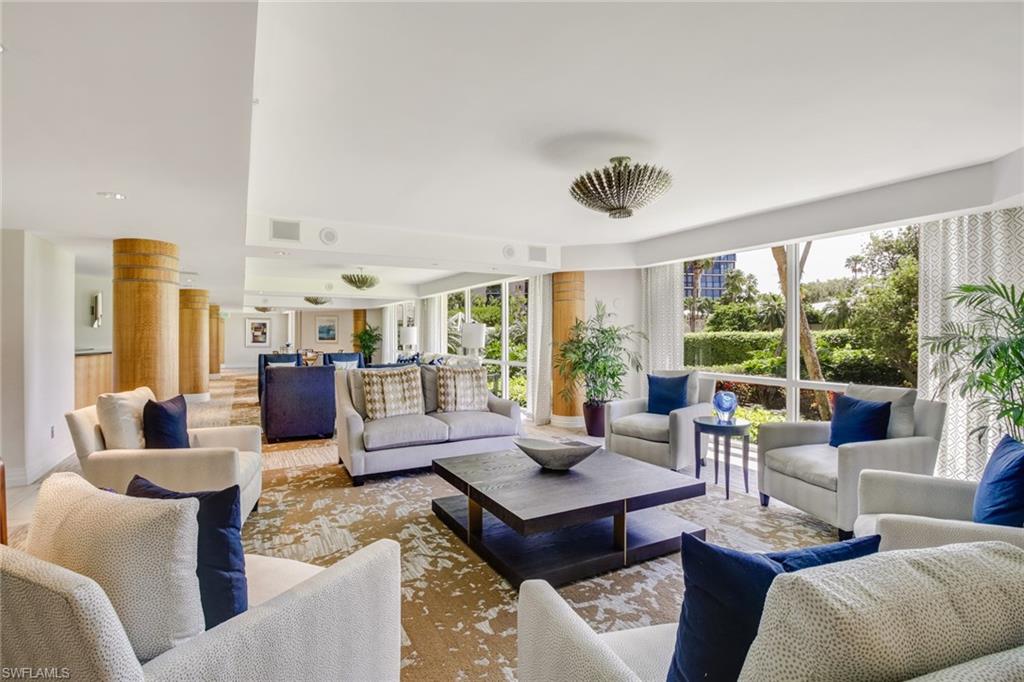 SAVOY - Residential Lease