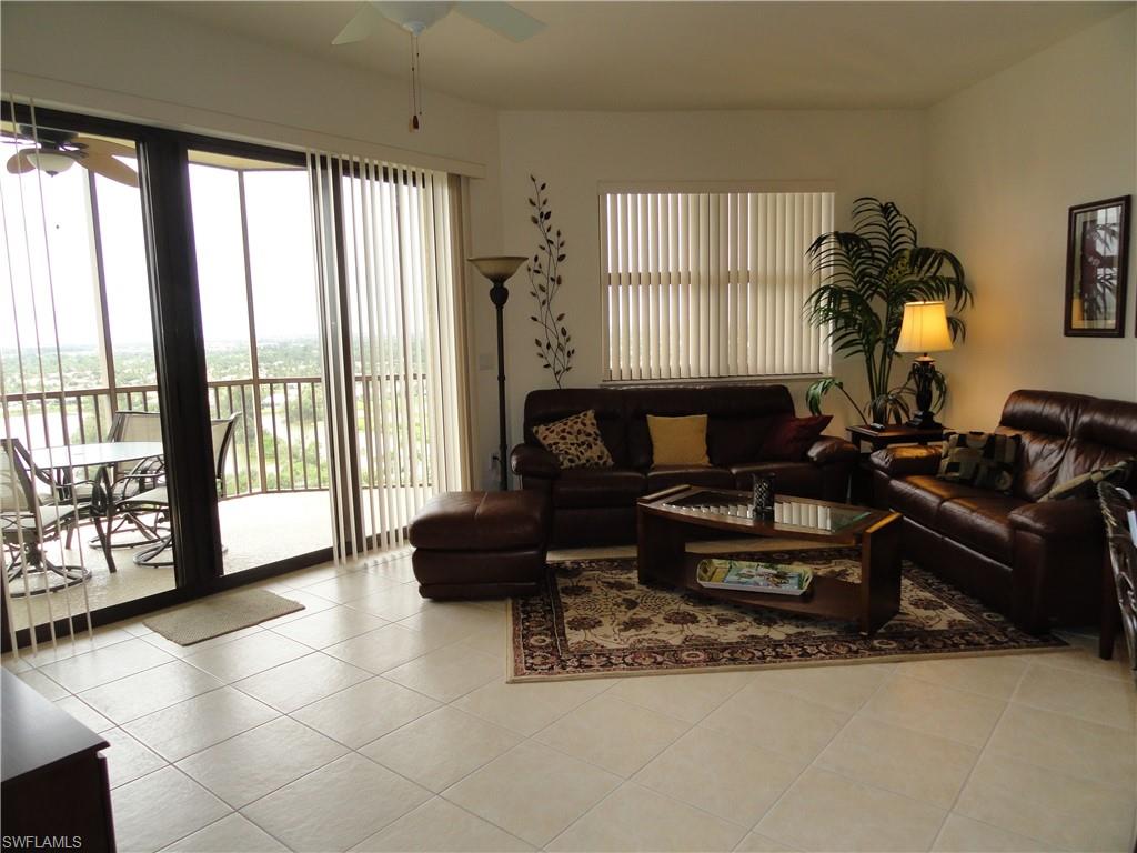 RIVA DEL LAGO - Residential