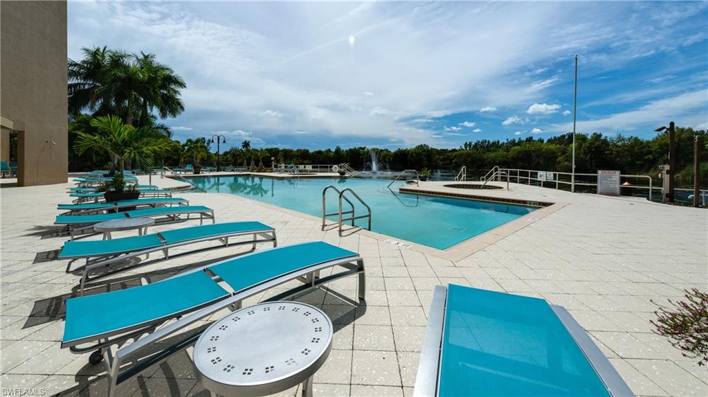 RIVA DEL LAGO - Residential