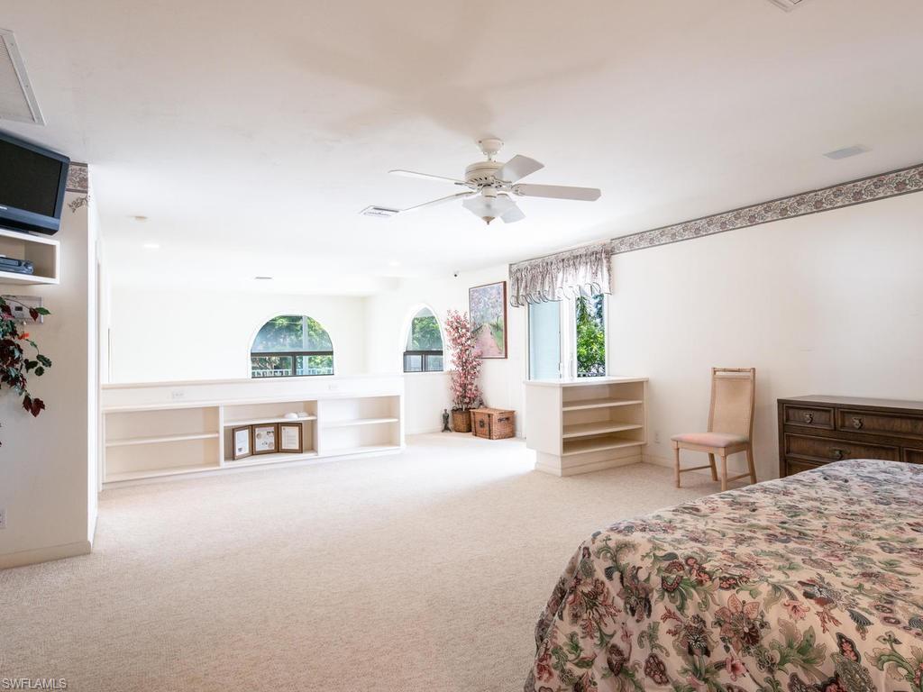 OLDE NAPLES - Residential