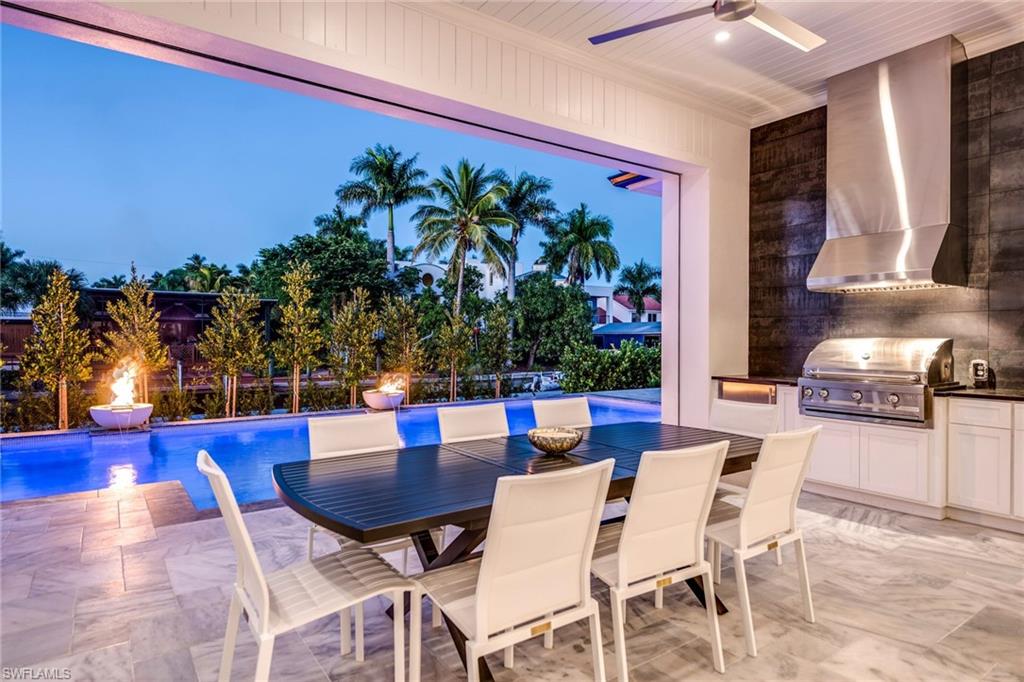 AQUALANE SHORES - Residential