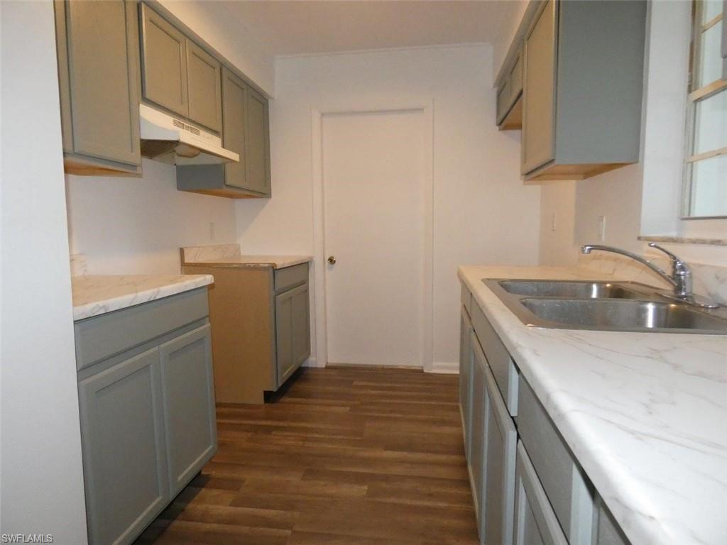 FORT MYERS SHORES - Residential