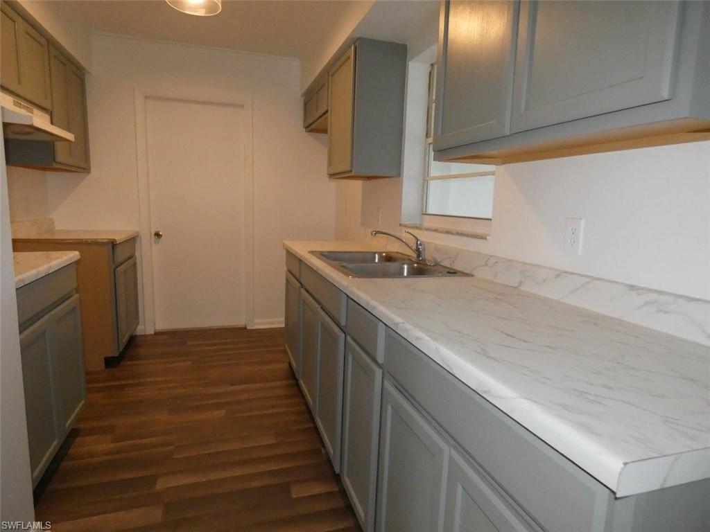 FORT MYERS SHORES - Residential
