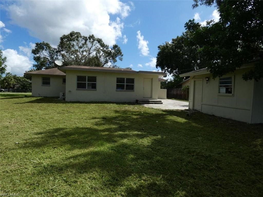 FORT MYERS SHORES - Residential
