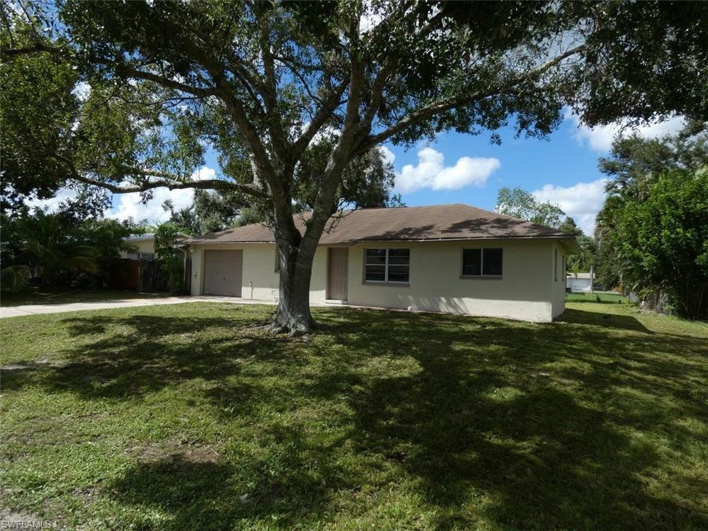 FORT MYERS SHORES - Residential