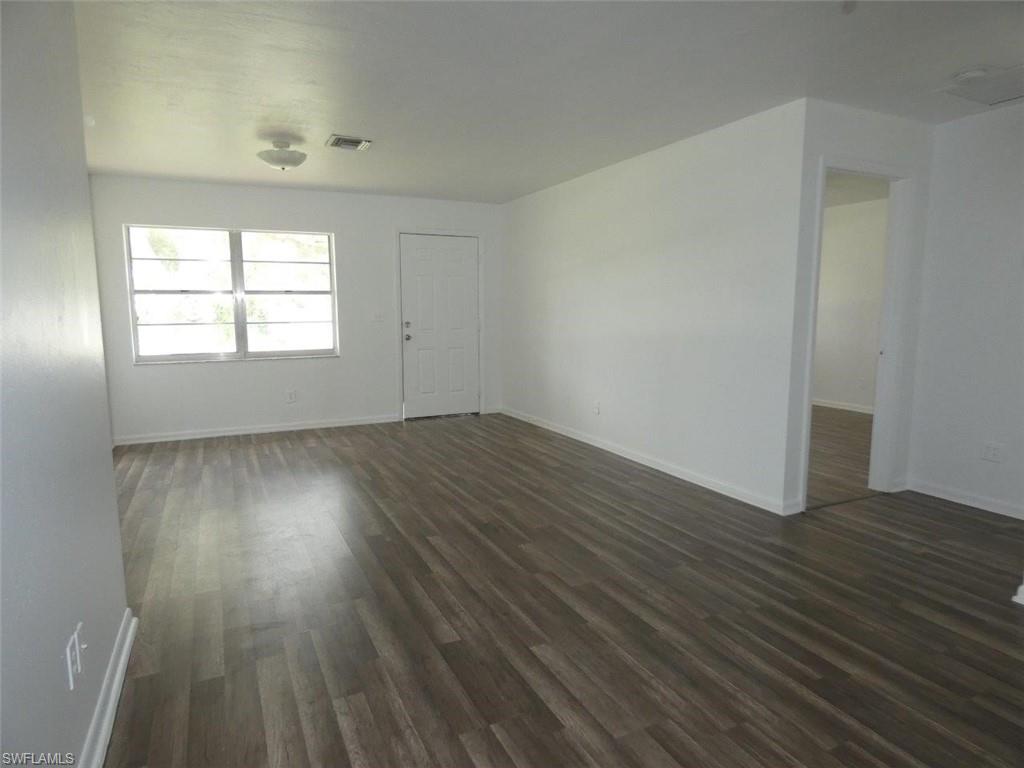 FORT MYERS SHORES - Residential